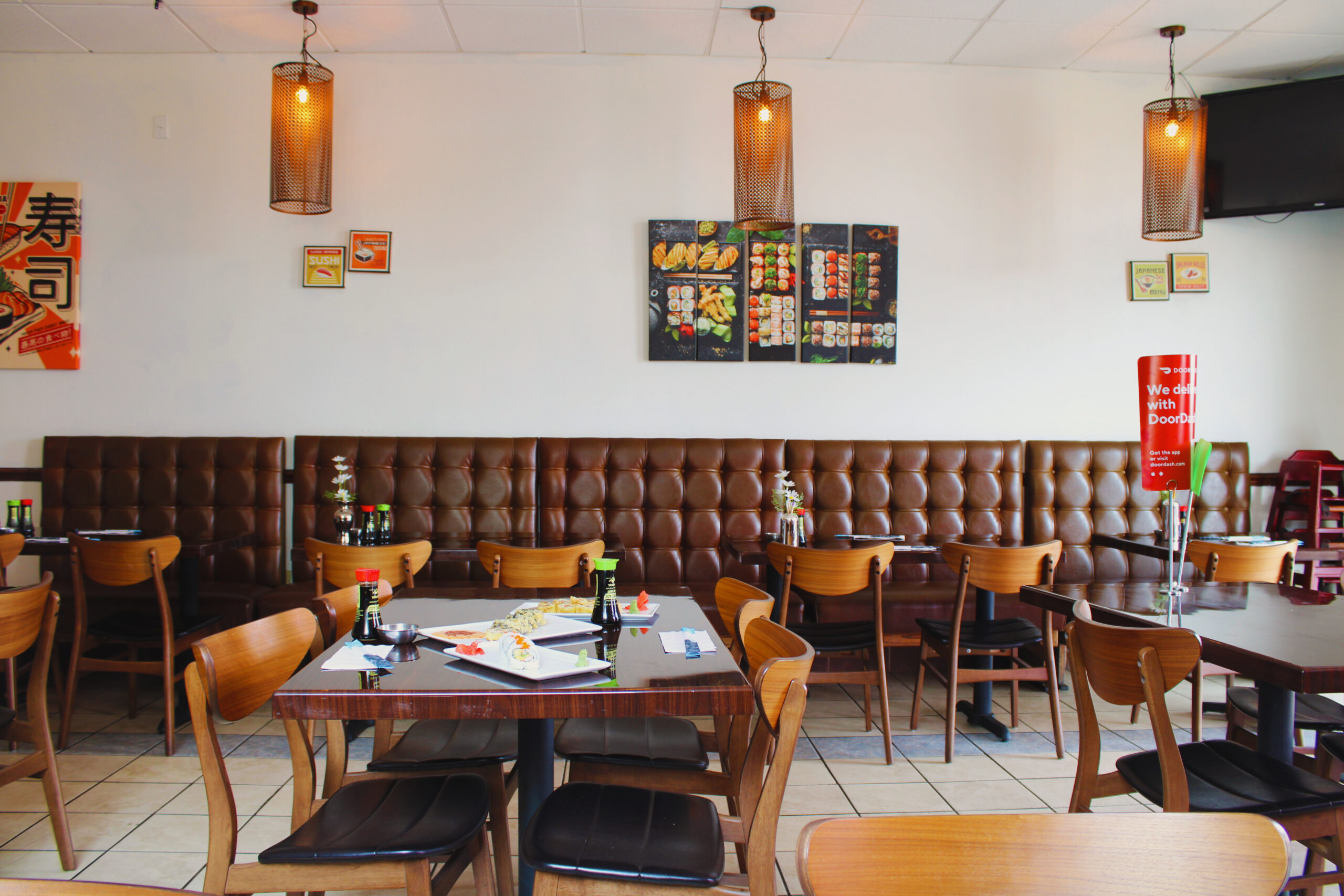 Interior SushiOSushi Nashville